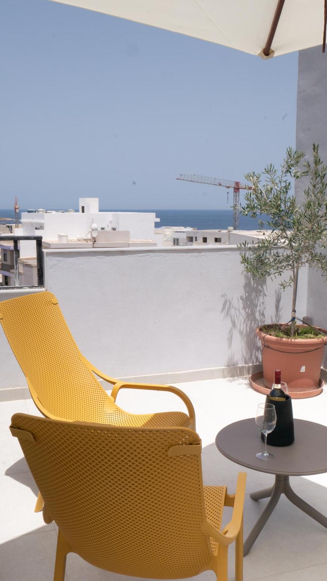 For Rest Aparthotel St. Paul's Bay Bagian luar foto